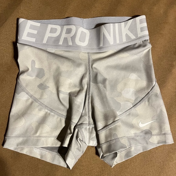 Nike Pants - Nike Pro spandex